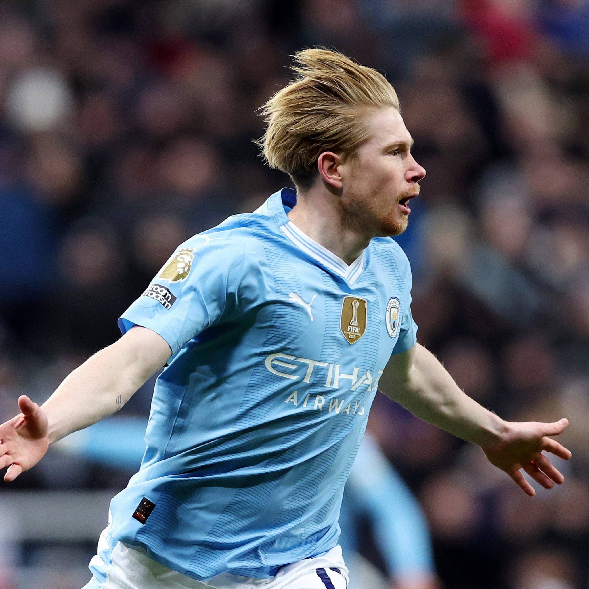 塞内加尔主帅：帕普-萨尔被撞了一下不太舒服，但不是大问题